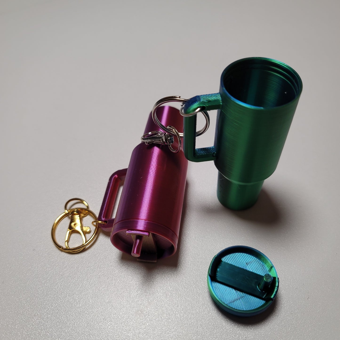 Keychain Top Comes off for Storage
